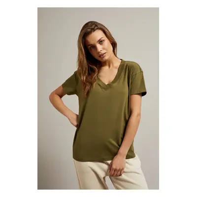 Women's V-neck T-shirt MOODO - olive