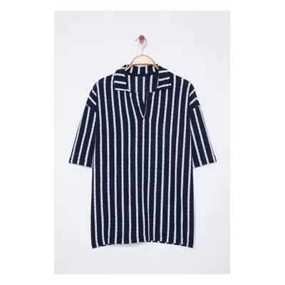 Trendyol Navy Blue Limited Edition Striped Knitwear Look Polo Neck T-shirt