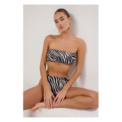 Trendyol Zebra Patterned Strapless Bikini Top