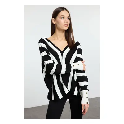 Trendyol Black Deep V Neck Striped Knitted Sweater