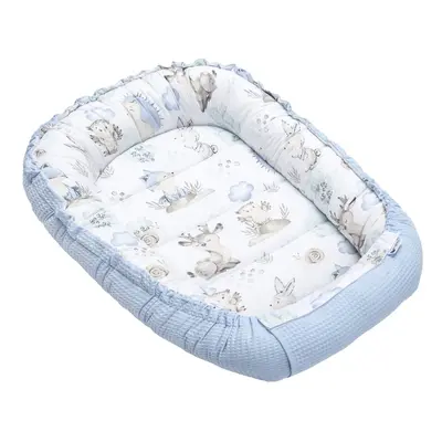 Medi Partners Baby cocoon/nest – Waffle – Deer and Hedgehog + Light blue Waffle