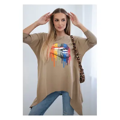 Oversize blouse with rainbow camel print