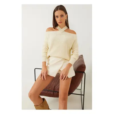 Bianco Lucci Women's Cross Strap Knitwear Sweater