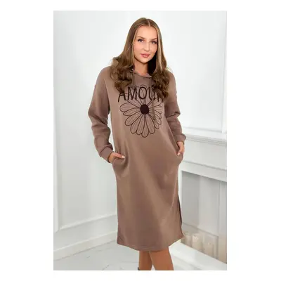 Long insulated dress with mocha embroidery