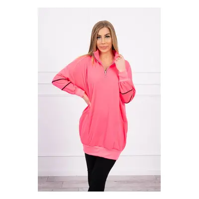 Sweatshirt with zipper and pockets in pink neon color