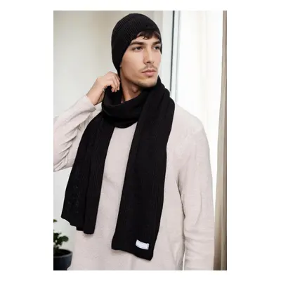 35261 Dewberry Mens Scarf Beret Set-BLACK