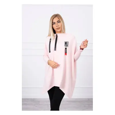 Oversized sweatshirt with asymmetrical sides powder pink