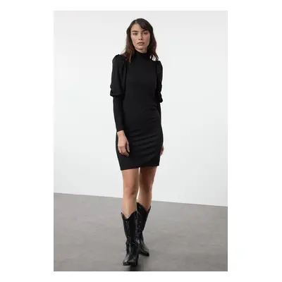 Trendyol Black Fitted Mini Stretch Knit Dress