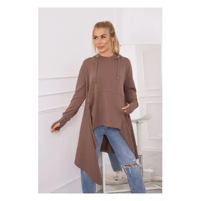 Blouse with flowing mocha at the bottom