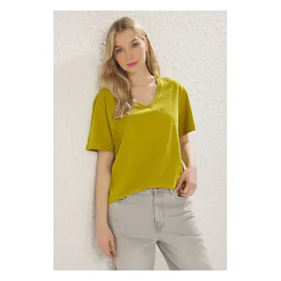 Trendyol Oil Green Oversize V Neck Knitted T-Shirt