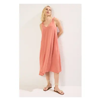 Trendyol Pink Relaxed Cut V Neck Midi Woven Dress