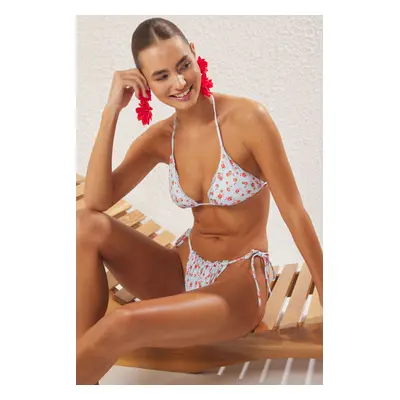 Trendyol Blue-Multicolored Floral Triangle Ruffle Regular Waist Bikini Set