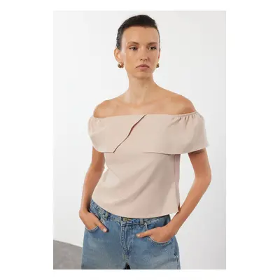 Trendyol Beige Off Shoulder Fitted Woven Blouse