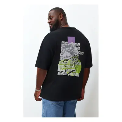 Trendyol Plus Size Black Oversize/Wide Cut Artistic Back Printed Knitted T-Shirt