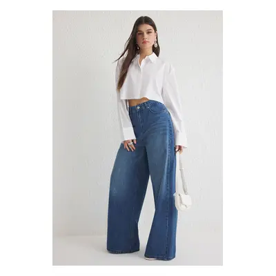 Trendyol Blue High Waist Extra Wide Leg Jeans