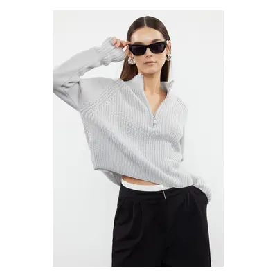 Trendyol Gray Crop Zippered Stand Collar Basic Knitwear Sweater