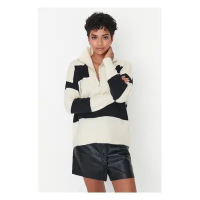 Trendyol Stone Wide Pattern Soft Texture Zippered Knitwear Sweater