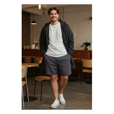 Trendyol Large Size Limited Edition Smoke Oversize/Wide Cut Textured Wrinkle-Free Ottoman Shorts