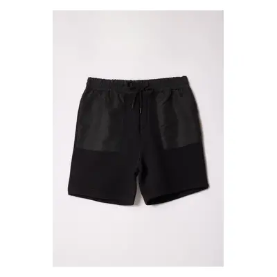 Trendyol Black Regular Cut Parachute Fabric Pocket Detail Thick Shorts & Bermudas