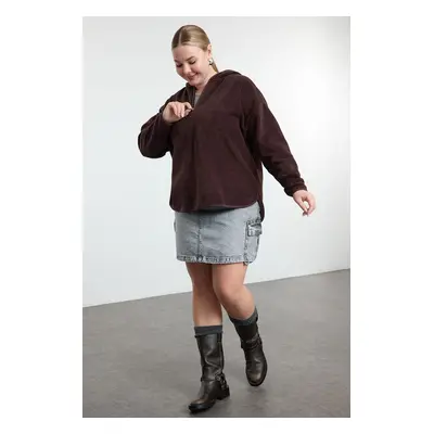 Trendyol Curve Brown Thick Fleece Hooded and Zippered Oversize Knitted Plus Size Sweatshirt