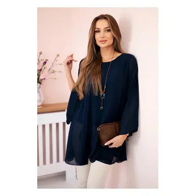 Kesi Włoski Oversized Women's Blouse Made of Viscose with a Necklace Navy Blue