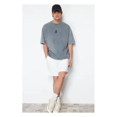 Trendyol Grey Oversize/Wide Cut 100% Cotton T-shirt with Aged/Faded Effect