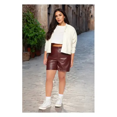 Trendyol Curve Burgundy Mini/Short Faux Leather Bermuda Shorts