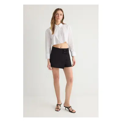 Trendyol Black Mini Bow Detail Shorts & Bermuda