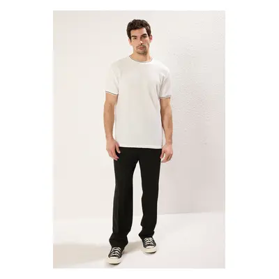 Trendyol White Regular Cut Textured Knitted Banded T-Shirt