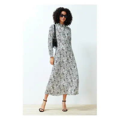 Trendyol Ecru Geometric Patterned Shirt Dress