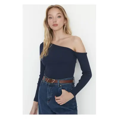 Trendyol Indigo Fitted Asymmetrical Neckline Off Shoulder Ribbed Stretch Knitted Blouse