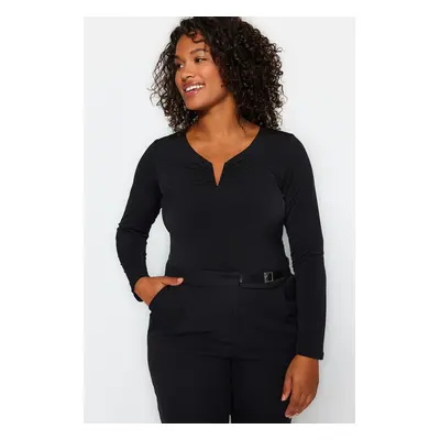 Trendyol Curve Sandy Black V-Neck Knitted Blouse