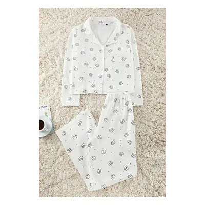 Trendyol White Cotton Floral Heart Pocket Detailed Knitted Pajama Set