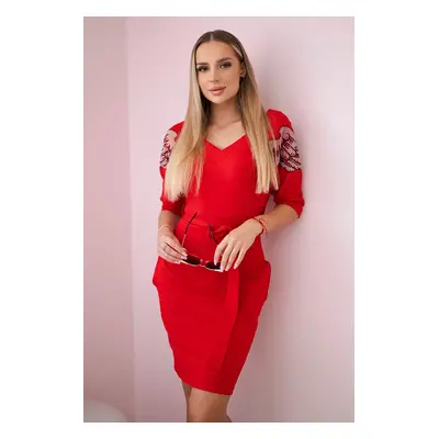 Dress with wings on the shoulders red