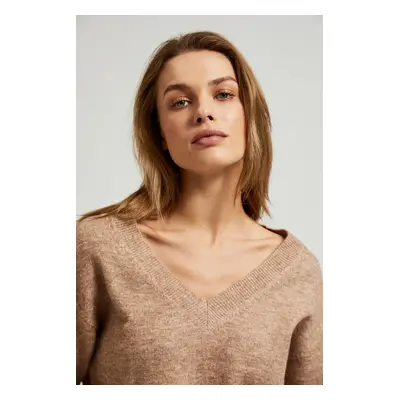 Women's straight cut sweater with V-neck MOODO - beige