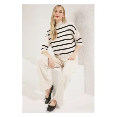 Trendyol Ecru Striped T-Shirt Look Knitwear Two Piece Set