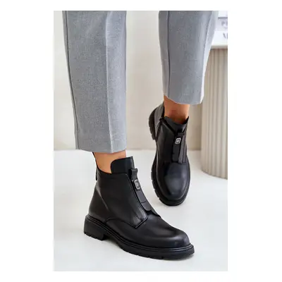 Leather ankle boots with flat heel insulated black Komisa