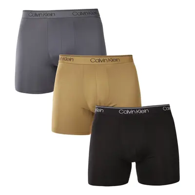 3PACK többszínű Calvin Klein férfi boxeralsó (NB2570A-RQU)