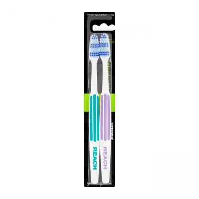 Listerine Reach fogkefe Interdental 2 db - Közepes