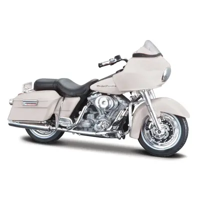 MAISTO - HD - 2002 FLTR Road Glide®, 1:18