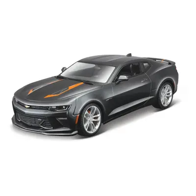 MAISTO - 2017 Chevrolet Camaro 50th Anniversary, metal szürke, 1:18