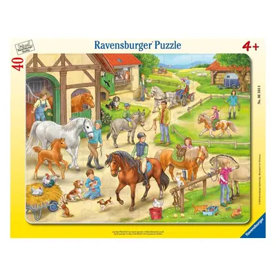 RAVENSBURGER - A lófarmon 40 darab