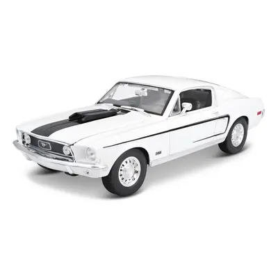 MAISTO - 1968 Ford Mustang GT Cobra Jet, fehér, 1:18