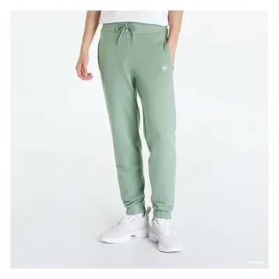 Nadrágok New Era Essential Jogger Green