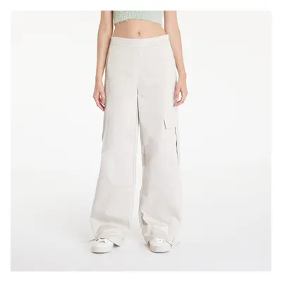 Nadrágok Calvin Klein Jeans Satin Cargo Utility Pant Eggshell