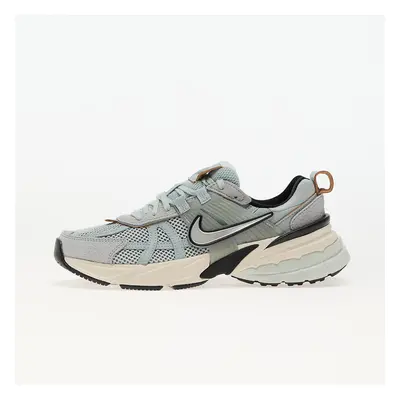 Sneakers Nike W V2K Run Light Pumice/ Chrome-Lt Orewood Brn-Black EUR