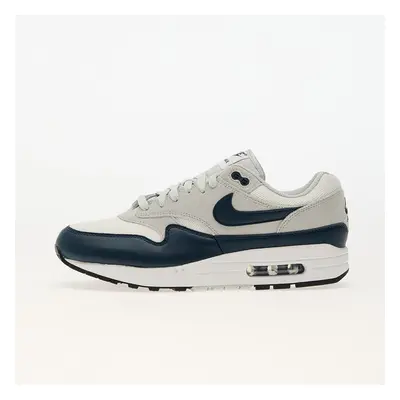 Sneakers Nike Air Max 1 Ess Summit White/ Armory Navy-Light Silver