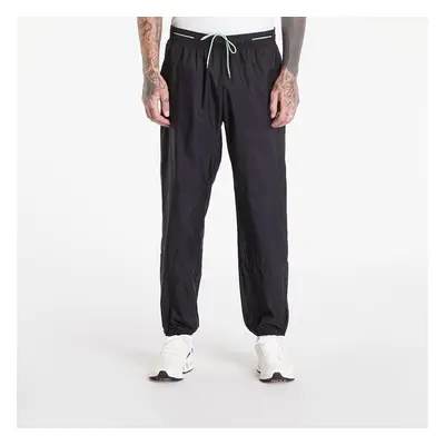 Nadrágok Nike ACG Cinder Cone Men's Windshell Pants Black/ Lime Blast/ Summit White