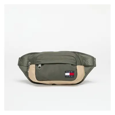 Övtáska Tommy Jeans Essential Daily Bumbag Green