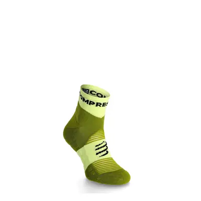 Compressport Ultra Trail Socks v2.0 Low Futózokni - shadow lime/woodbine